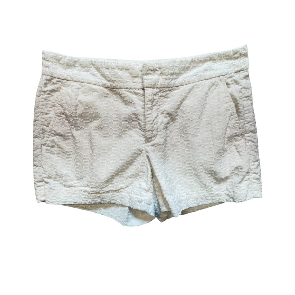 Banana Republic Hampton Fit Shorts Womens 4P White Embroidered Textured Summer